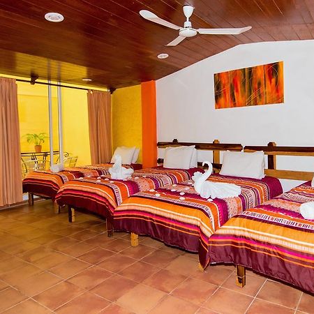 Hotel El Hormiguero Playa del Carmen Esterno foto