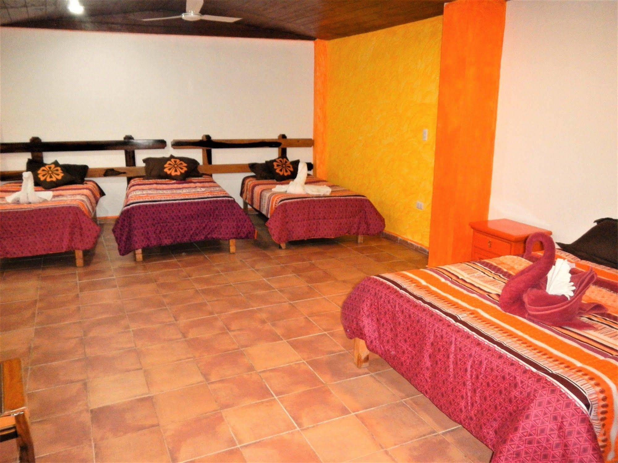 Hotel El Hormiguero Playa del Carmen Esterno foto